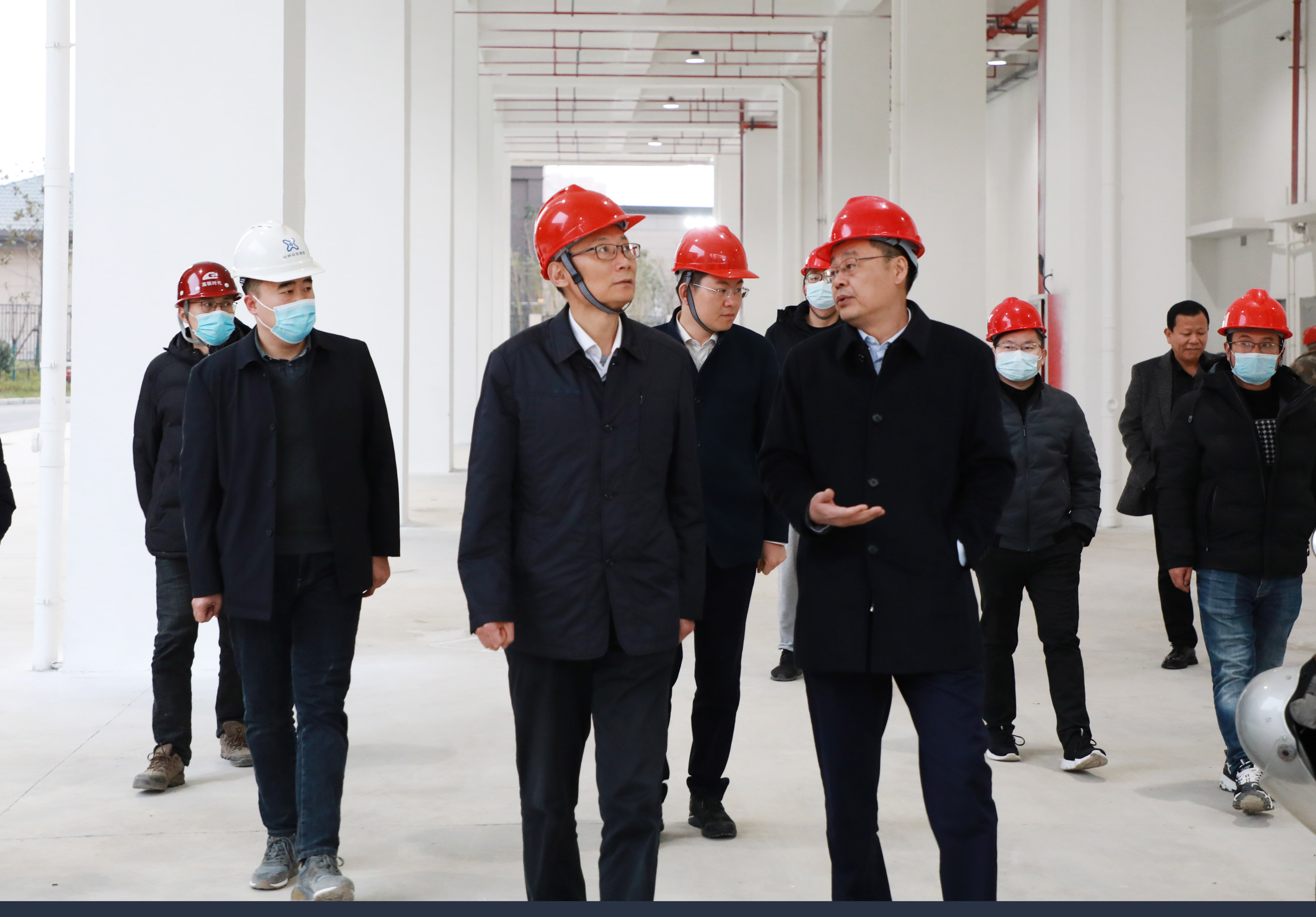副市长赵立群调研巅峰国际官网集团御景湾公交首末站建设